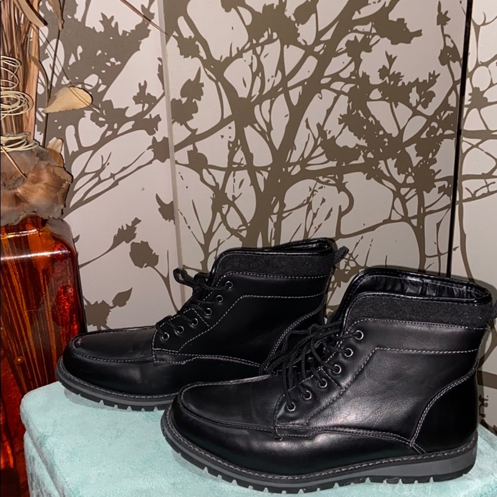 Black Lace up Boots